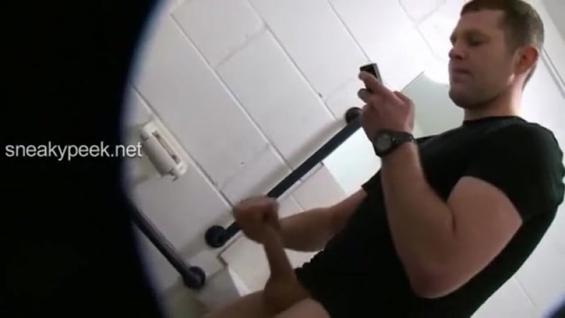 Gay туалет на запрае 2