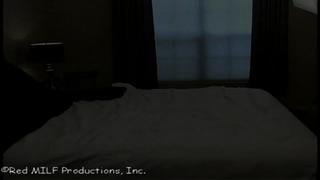 Мама просит не кончать в неё