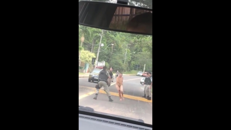 Задорный дяденька