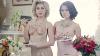 За кулисами съемок голых фотомоделей часть 2