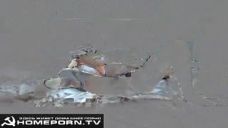 Жестко выебал жену в постеле