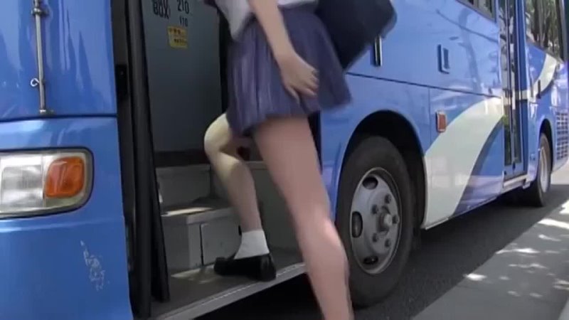 Концлагерь порносын көріңіз