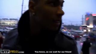 Трахают телочку в спортзале во все дырки и кончают в рот [русское семейное частное порно, инцест и домашний секс,анал,пикап,снял