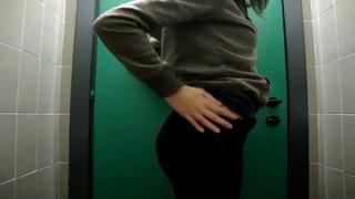 At a break in the school toilet, vulgar students satisfied her hole 