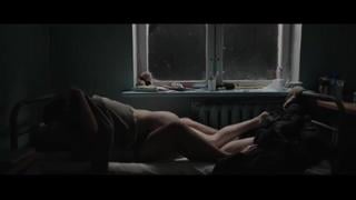 The Guy Wanted Sex At Night From A Girl And Without Talking Took Her Right In Her Bed 