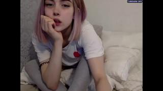 Amateur webcam girl sashaantnv cute emo girl touches herself up i solo camgirl beautiful babes