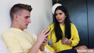 Angel Gostosa And Lily Lou Curse Of The Skull Swap Pt 1 [all Hookup , Xxx , Fellatio , Incest]