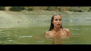 Обнажённая аглая шиловская «вурдалаки» (фильм, 2017)