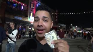 Femmes Presenting Their B@@bs On Pc Camera In Audience For $100 1080p