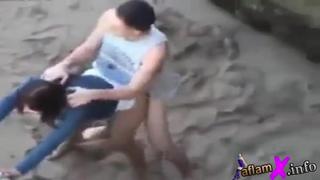 Sex arab algeria girl gets fucked in the desert