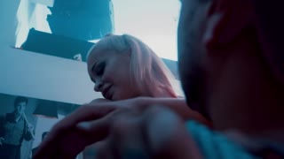 Alman im stripclub (mit katja krasavice)