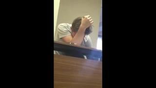 Спалили как соска сосет школьнику на уроке / фапотека