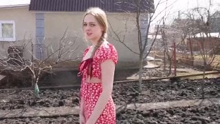 I went to visit a village stranger, fucked it in my mouth and pussy 