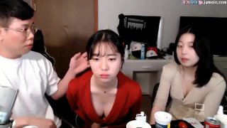 [bj] 박살 미모의 누님들과 함께 1 425315번 야동, 검색어 미모원탑 야동코리아 red mp4