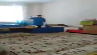 Воспитательница показывает себя в садике (periscope) [periscope порно, секс, порно, шлюхи]