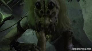 Женский кровопийца (porn , Point Of View , Bondage & Discipline , Costume Play , Obsession , Horror , Hardcore)