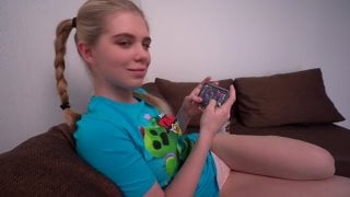 Играла в brawl stars, но увидела член и сразу отвлеклась 170910895 456243148 480p