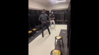 Клювом в кормушку 🐓