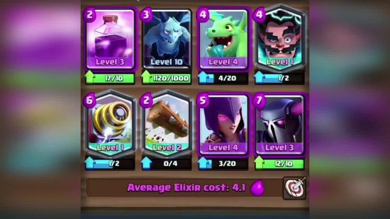 Чел снимал летсплей по клеш рояль, но спалил свой молодые прон на телефоне / clash royale porn meme