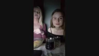 Skandal Ya , Periscope , перископ , сиськи , грудь , голая , показала , порно , разделась , секс , секс , стриптиз , сосет , домашнее , попа