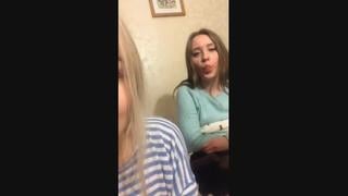Evening Entertainment Of Three Girlfriends (periscope\/periscope) 