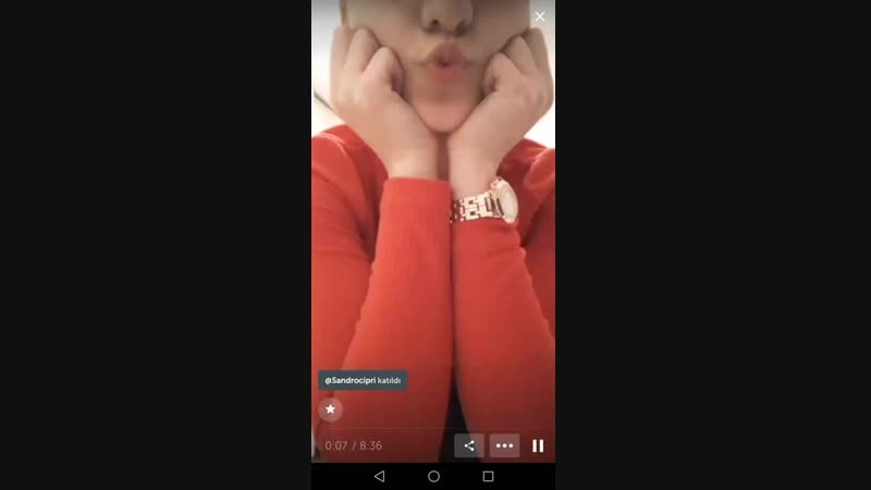 İzmirli kaşarlar merve ilayda bence içlerindeki en güzeli bu kız çoooookk taze be