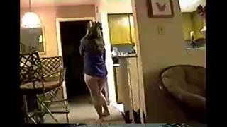 Моя жена встречает гостя