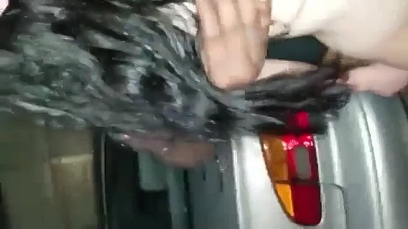 Ебем с кентами жену в гараже