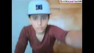 Twinks fucks on webcam