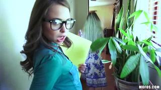 Fucked A Depraved Realtor While His Wife Was Watching The House 