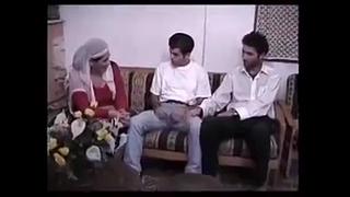 قبلة على شفاة أمي مترجم watch online