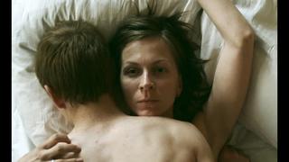 Sex women with young in a Russian film (allowed to cum inside, changes her husband with a young boy, fucks an adult aunt) 