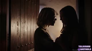 Две сочные девочки ласкают пизденки друг дружке (порн porn секс sex lesbian лесби лесбиянк русские зрелые молодые срапон лижут