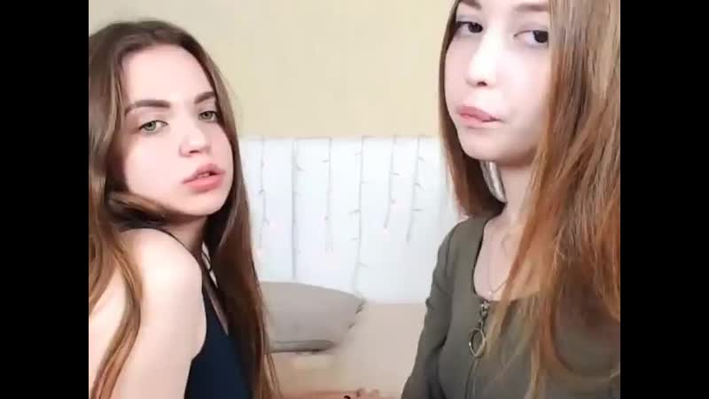 Мелкие сосутся