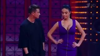 Bits of Yana Koshkina without a bra shining with huge breasts Naked celebrities lit up boobs without the clothes of a blogger 