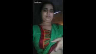 Indian muslim bhabhi wet pussy and juicy big boobs