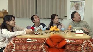 see 母親と息子がコタツでこっそり近親相姦ゲーム3 rctd 068 rctd , mommy , asian pornography