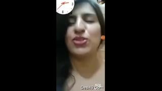 Today exclusive sexy desi girl showing her nude body to lover on video
