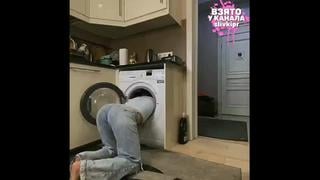 Amina stands cancer (Tenderlybae) 