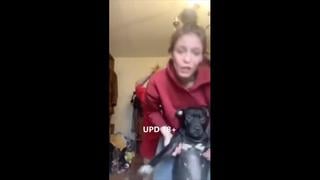 Мама разделась на вписке в перископ Upskirt Downblouse Periscope Skype домашнее