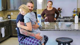 [vpch] [отчим захотел поиграть] cara may stepdaughter bang after breakfast [sex сводная дочь ебал step dad incest porn]