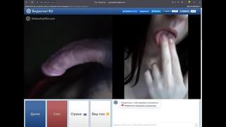 Помогла кончить чуваку в чатрулетке, ometv кончил за минуту быстро он