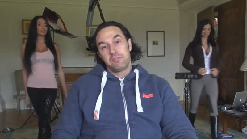 За кадром съемок фильмов для взрослых, прямиком от лучшей студии из франции )