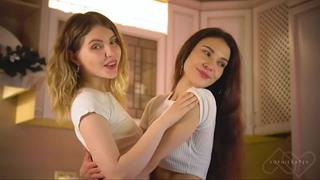 sophiesatsy girly-girl