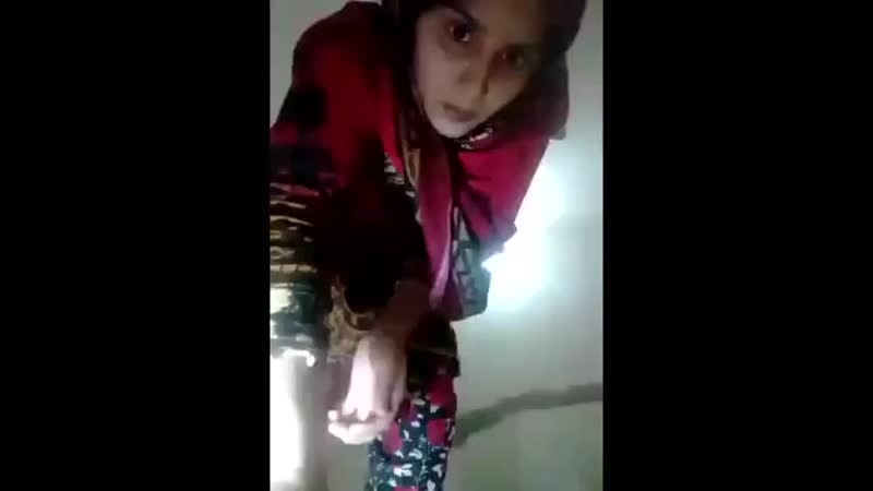 Bublo k maall pakistani gf azra bano 2 mp4