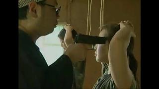 Soldiers fuck the captives of Japan 