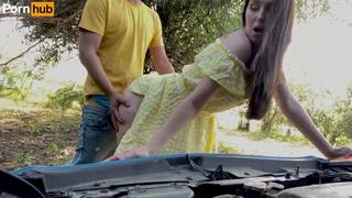 Helped a girl with a car repair, paid sex) 