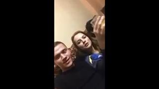 Уломал пьяную шкуру поебаться на камеру жесткий секс раком в пизду , слив бывшей русское домашнее порно с молодой