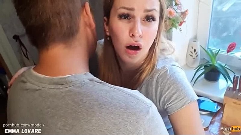 Маме потом расскажешь, а сейчас трахаемся