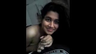 Desi cute gf blowjob with audio